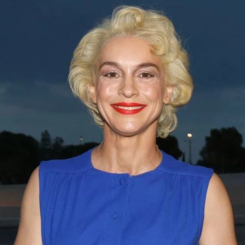 Γιούλικα Σκαφιδά | Η (δοκιμαστική) βόλτα με το καρότσι πριν γίνει μαμά