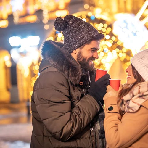 Ανυπομονείς για τα Χριστούγεννα; Αυτή είναι η ευρωπαϊκή πόλη που θα στολιστεί πρώτη φέτος τον χειμώνα