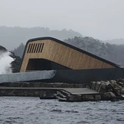 Τραπέζι στην άκρη της Γης |  Στα πιο απομακρυσμένα εστιατόρια του κόσμου