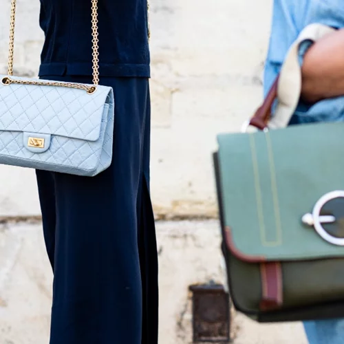 H τάση στις τσάντες που κανείς δεν περίμενε να αποκτήσει τόσους θαυμαστες