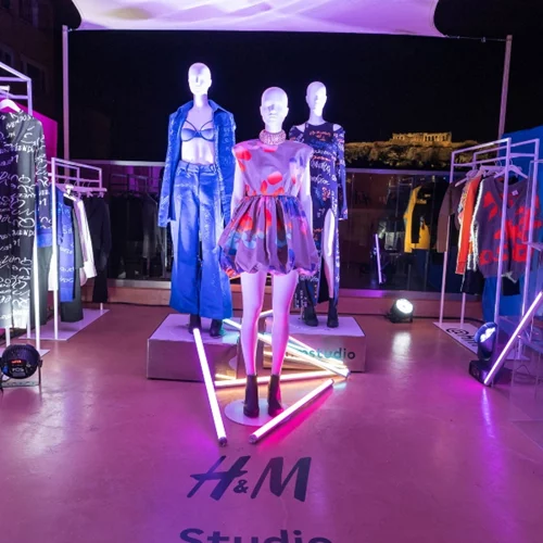 H&M | Γιόρτασε το λανσάρισμα της νέας συλλογής Studio A/W 21 με μία λαμπερή εκδήλωση