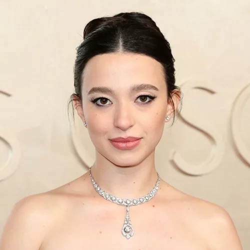 Mikey Madison | Ποια είναι η 25χρονη πρωταγωνίστρια του Anora που "έκλεψε" το Όσκαρ από τη Demi Moore