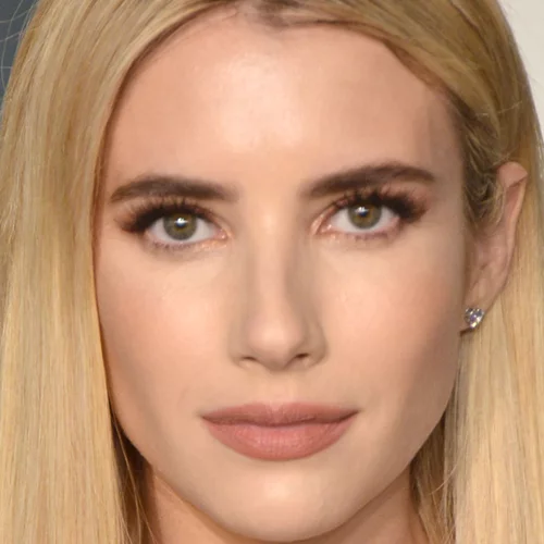 Emma Roberts, το κορίτσι της διπλανής πόρτας