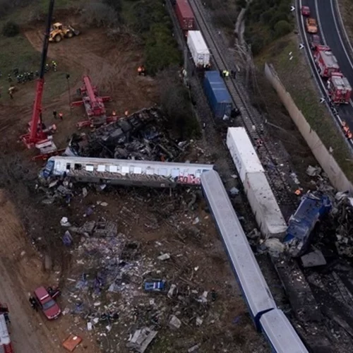 Εισαγγελική έρευνα για αναρτήσεις προτροπής σε βιαιοπραγίες στις συγκεντρώσεις για τα Τέμπη - Να ταυτοποιηθούν οι λογαριασμοί ζητά ο Εισαγγελέας