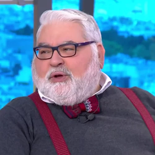 Ηλίας Αλεξίου | O "Αδεκαστος επιθεωρητής" του "The Chase" αποκαλύπτει: "Πήγαμε ταξίδι του μέλιτος στην Πράγα με έσοδα από τηλεπαιχνίδι"