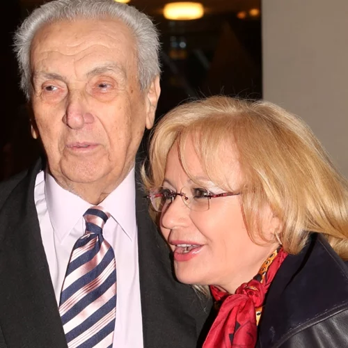 Η Αγγελική Νικολούλη αποχαιρετά τον Δημήτρη Κοντομηνά "Στάθηκε κοντά μας και μας στήριξε"