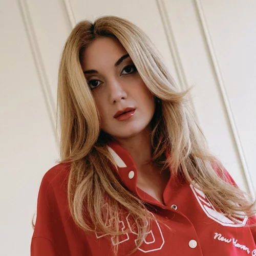 "Η έμπνευση δεν έχει σύνορα ή τουλάχιστον δεν περνάει από τελωνείο" | Η Terselle φέρνει κάτι νέο στην ελληνική μουσική σκηνή