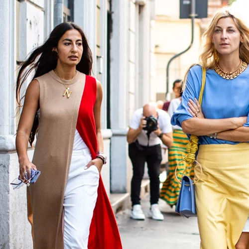 Αυτή είναι η H&M φούστα που μπορείς να αγοράσεις τώρα αλλά θα φορέσεις το φθινόπωρο και τον χειμώνα