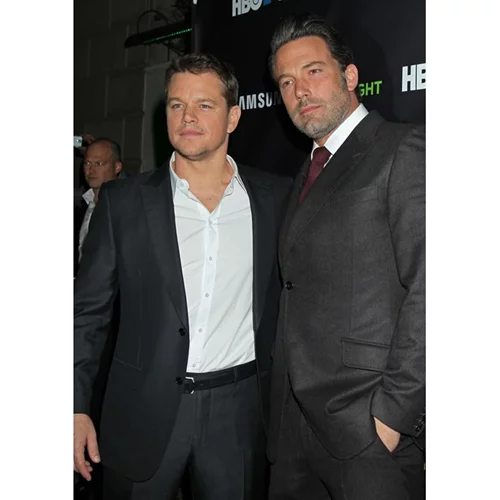 Ο Matt Damon συνυπογράφει βιβλίο για την πρόσβαση σε καθαρό νερό