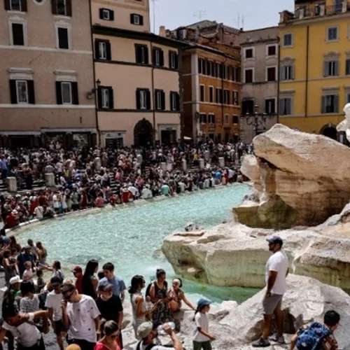 Είσοδος για τους τουρίστες στη Φοντάνα ντι Τρέβι;