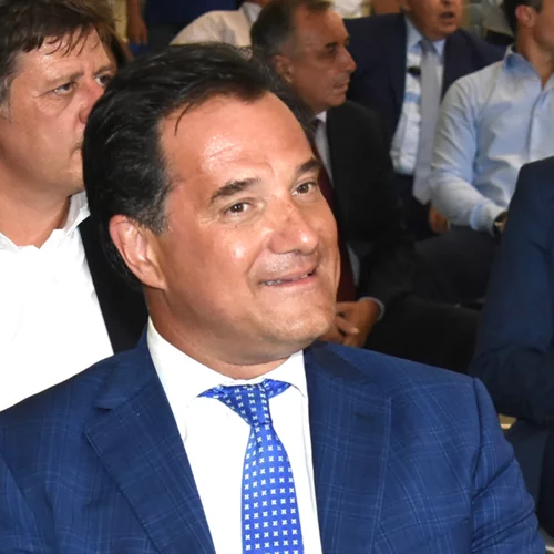 Άδωνις Γεωργιάδης: Θετικός στον κορονοϊό - Μπαίνει σε καραντίνα