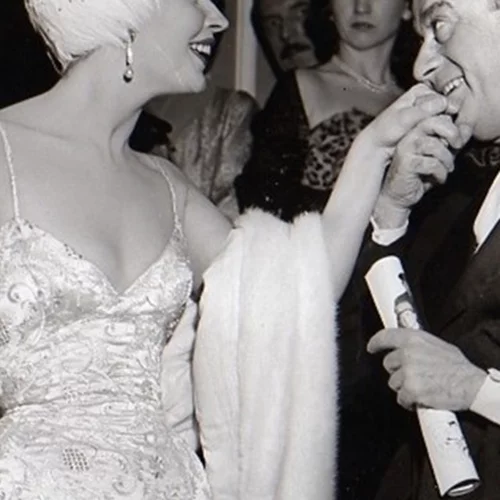 Γιάννης Ντεσσές | Ο "Βασιλιάς της Μουσελίνας" ήταν Έλληνας