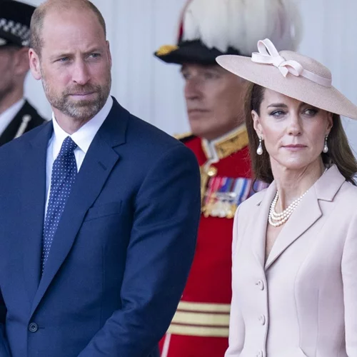 "Αποφασίσαμε να τους πούμε τα πάντα": Ο πρίγκιπας William μίλησε για τις "δύσκολες ερωτήσεις" των παιδιών του σχετικά με τον καρκίνο της Kate Middleton