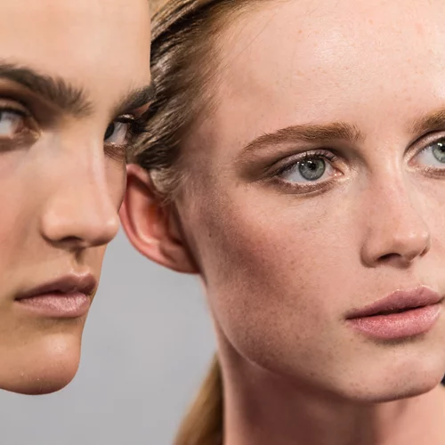 7 ευρηματικοί τρόποι για να βάλεις μαύρη σκιά στα μάτια