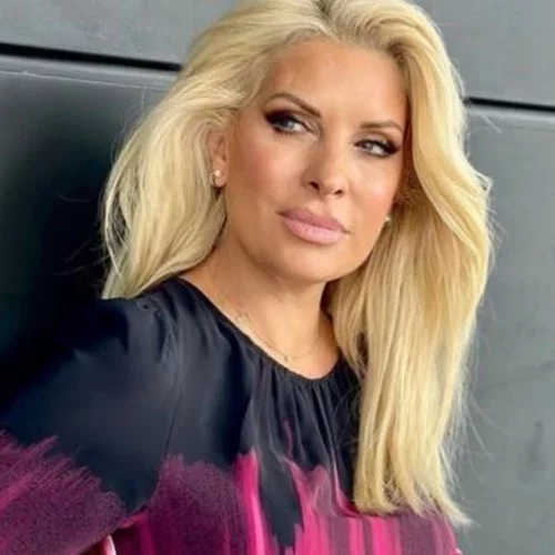 Πρόταση βόμβα στην Ελένη Μενεγάκη