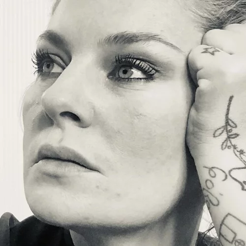 Ελισάβετ Μουτάφη για παιδί με τον Μάνο Νιφλή | "Το θέλουμε και θα μείνω εκεί"