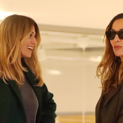 Δέσποινα Βανδή - Έλλη Κοκκίνου | Βόλτα για ψώνια με παρόμοια outfits (εικόνες)