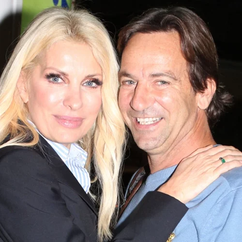 Ελένη Μενεγάκη-Μάκης Παντζόπουλος | Οι αλλαγές που έκαναν στο ξενοδοχείο τους στην Άνδρο μετά την πανδημία