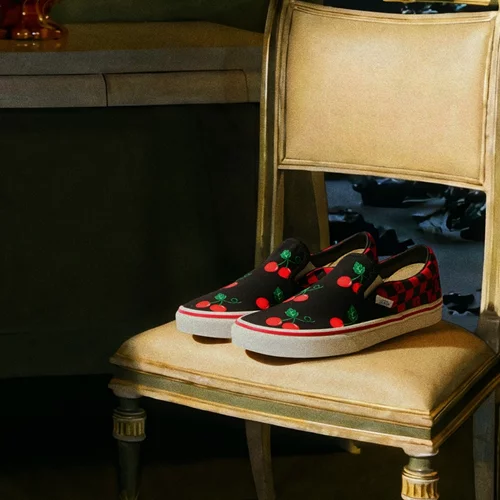 Vans x Valentino | Τα sneakers που μετατρέπουν το καθημερινό σου look σε statement εμφάνιση