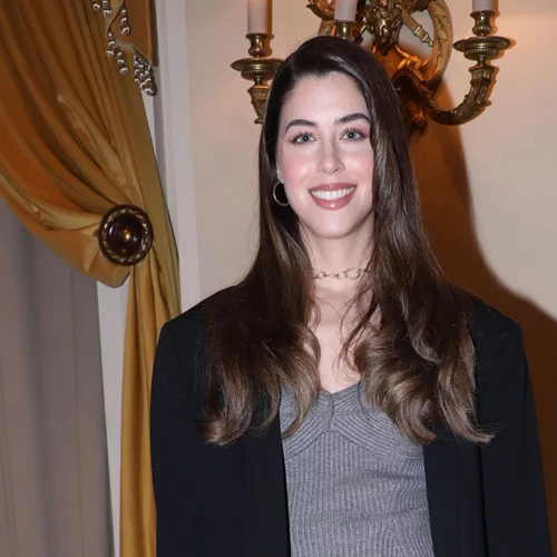 Το πανέμορφο σπίτι της Demy | Η μίνιμαλ διακόσμηση και ο καταπράσινος κήπος