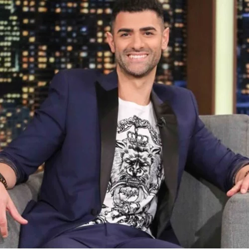 Αγνώριστος ο Σαρμπέλ 14 χρόνια μετά την Eurovision