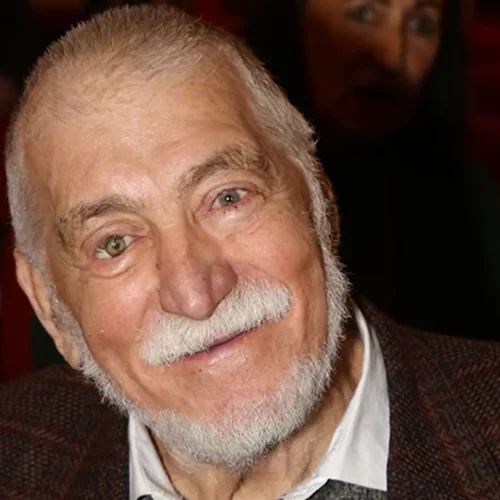 Ανέστης Βλάχος - Συνεχίζεται το "θρίλερ" | Ο γιος του κινείται νομικά για τις συνθήκες διαβίωσής του & την κληρονομιά