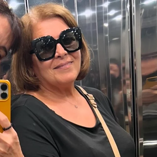 Η Αντιγόνη Κουλουκάκου μάς συστήνει τη μαμά της που έχει γενέθλια | "Έγινα μητέρα κ αγαπώ ακόμα περισσότερο τη λέξη μαμά"