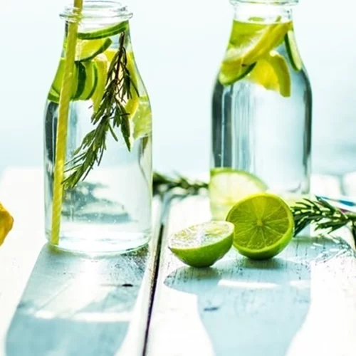 To no1 ρόφημα για ενυδάτωση το καλοκαίρι - Όχι δεν είναι το νερό