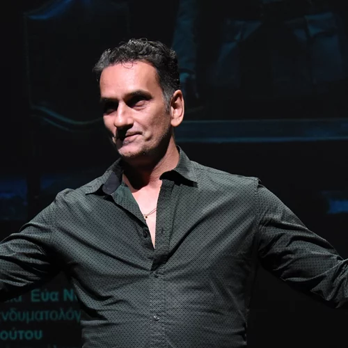 Νίκος Ψαρράς |  Η σεξουαλική παρενόχληση στα 23 του χρόνια