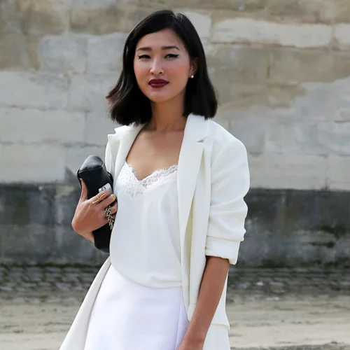 Ξέχνα το Little Black Dress φέτος την άνοιξη | Το Little White Dress από τη Mango είναι αυτό που θα φοράς συνέχεια