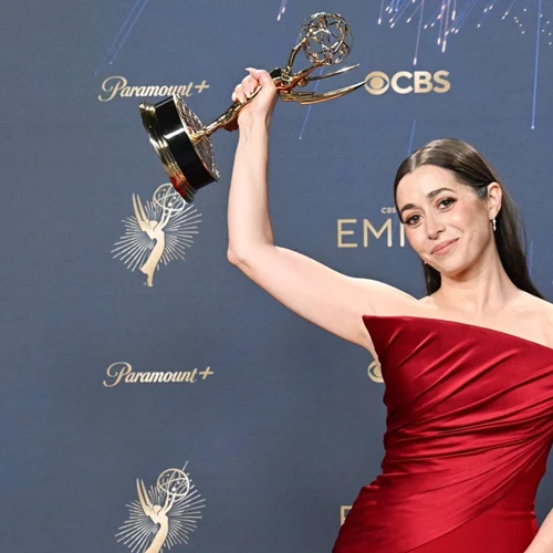 Η απίστευτη περίπτωση της μοναδικής Cristin Milioti