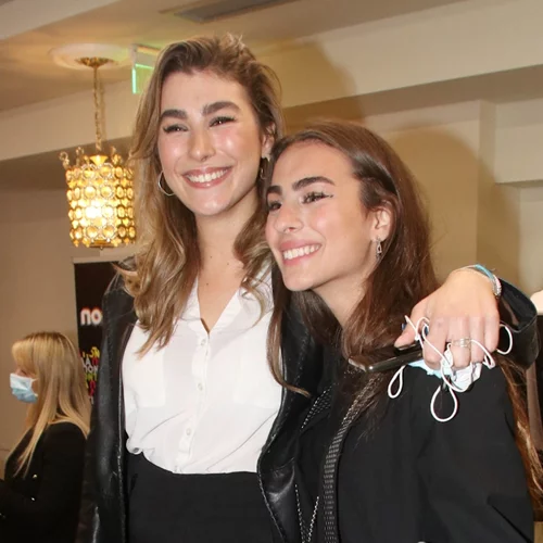 Χρύσα Μιχαλοπούλου | Φωτογραφίζει την αδελφή της με τον μικρό Κίμωνα και η ομοιότητα δεν κρύβεται