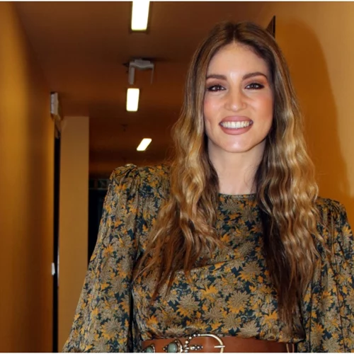 Αθηνά Οικονομάκου | Το μυστικό του στιλ της στην εγκυμοσύνη