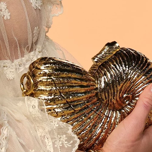 3 κομψά μανικιούρ που θα κάνουμε ξανά και ξανά ολόκληρο τον Μάιο