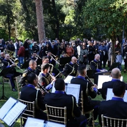 Αύριο Χριστουγεννιάτικες Μελωδίες στον κήπο του Προεδρικού Μεγάρου