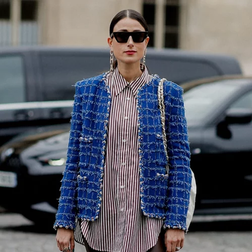 3 blazers που μπορούν να μεταμορφώσουν ένα απλό look σε festive