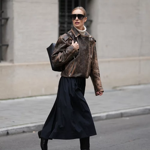 Layering | Πώς θα πετύχεις το hack που θα σε κρατήσει ζεστή στο πολύ κρύο