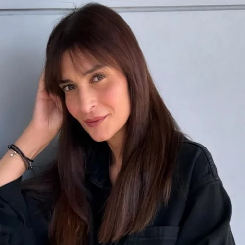 Αντιγόνη Κουλουκάκου | Το φωτογραφικό της άλμπουμ από τις διακοπές της σε Κυκλαδίτικο νησί