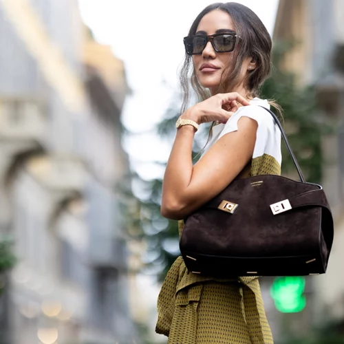 Lip Basting | Το viral hack των δερματολόγων στη Νέα Υόρκη για βελούδινα χείλη - που όντως δουλεύει