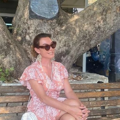 Τατιάνα Στεφανίδου |  Το Zara φόρεμά της αποπνέει ανεπιτήδευτη κομψότητα