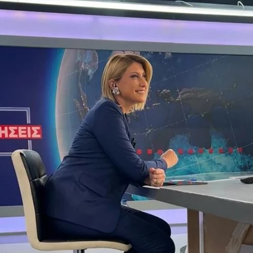 Το σνακ της Σίας Κοσιώνη στο στούντιο | "Ψωμάκι, ταραμοσαλάτα και λακέρδα"