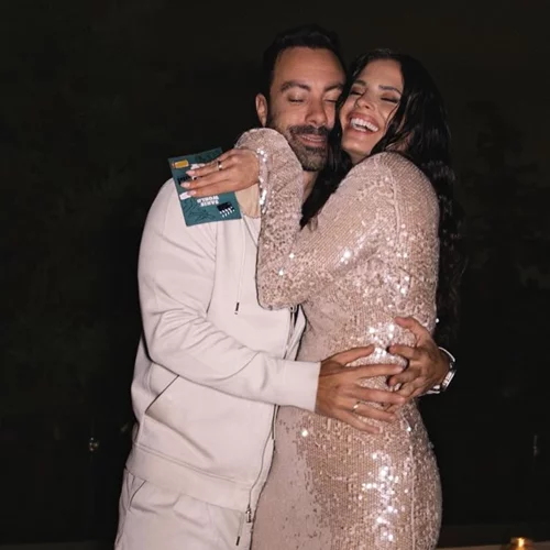 "Που πάει η sexy mama;" | Το επικό σχόλιο του Σάκη Τανιμανίδη όταν είδε το look της Χριστίνας Μπόμπα