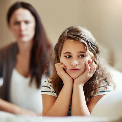 6 φράσεις των γονιών που προκαλούν ντροπή στα παιδιά