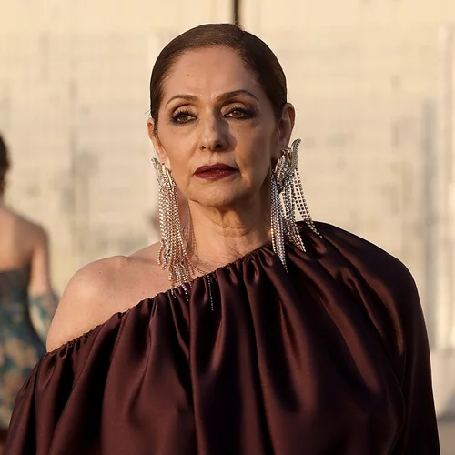 Η Βίκυ Κουλιανού στην πασαρέλα του Valentino | Το σπάνιο στιγμιότυπο που δημοσίευσε το μοντέλο