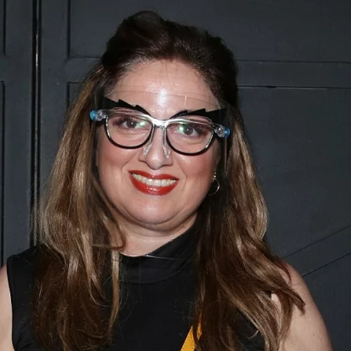 Καταπέλτης η Σοφία Μουτίδου | "Όταν ήρθε η ώρα να μιλήσετε για εργασιακό βιασμό, σφυρίζατε κοιτάζοντας το ταβάνι..."