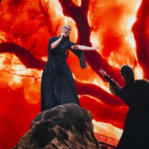 Η συγκινητική αντίδραση της γιαγιάς της Κλαυδίας όταν την είδε να τραγουδά στη Eurovision