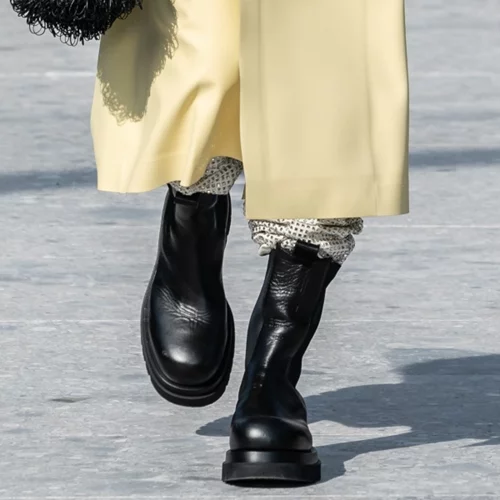 Πώς θα φορέσεις τις γαλότσες ως αυθεντική fashion expert