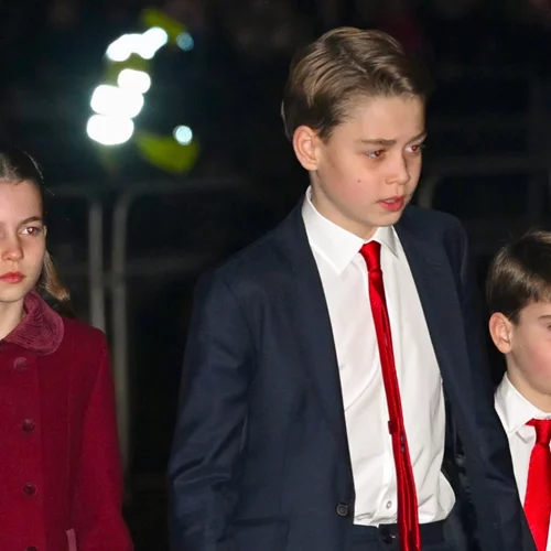 Πρίγκιπας George, πριγκίπισσα Charlotte και πρίγκιπας Louis σε απόλυτα χριστουγεννιάτικο πνεύμα