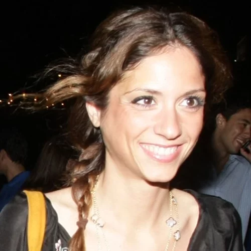 Σοφία Καρβέλα | Το luxury loungewear που αγόρασε στον γιο της  - "Κρίνετέ με ελεύθερα"