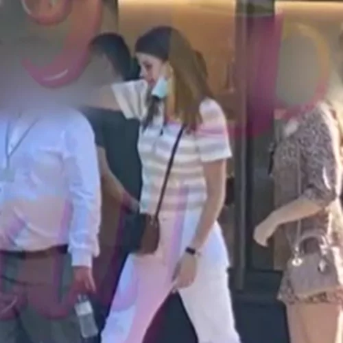 Αθηνά Ωνάση | Βόλτα στα μαγαζιά του Μόντε Κάρλο χωρίς σωματοφύλακες (vid)